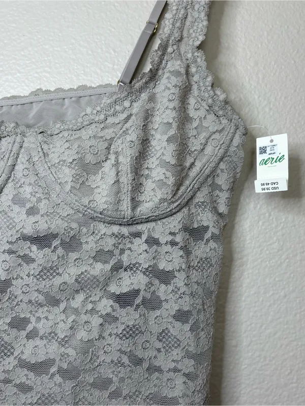 Aerie lace top grey summer beach coquette party medium trending - Image 4