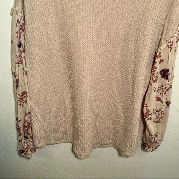 Knox Rose Womens Sz Medium Thermal Top Long Sleeve Light Pink Contrasting Floral - Image 5