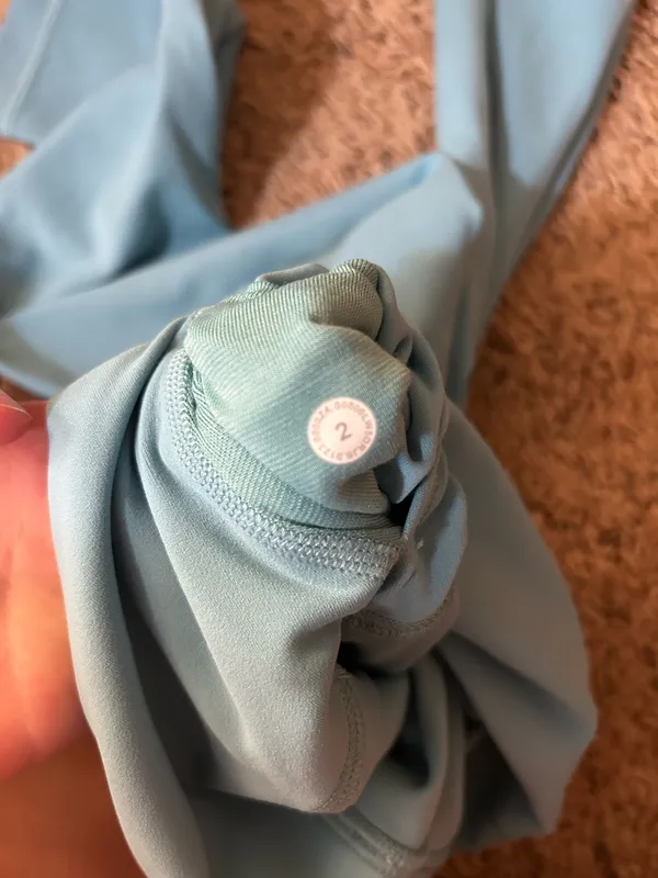 Lululemon Align Leggings 25" Light Blue  - Image 4