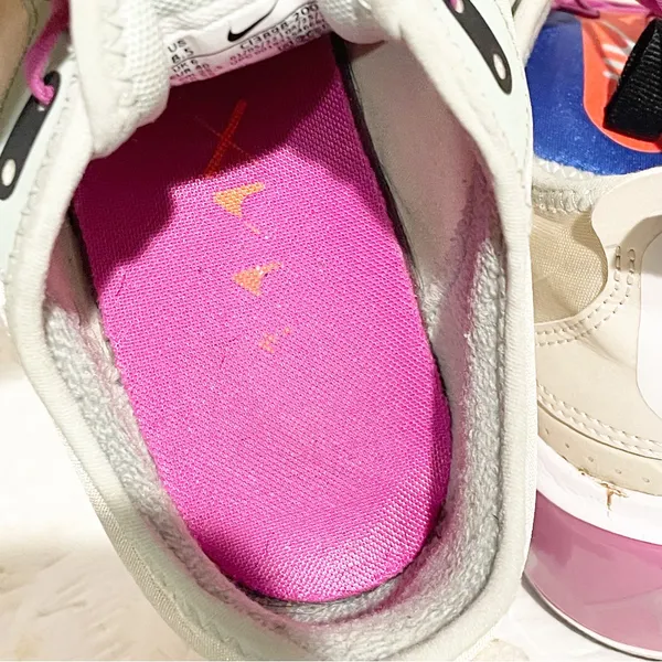 Nike‎ Size 8.5 Air Max Dia Running Shoes CI3898-200 Fossil/Hyper Crimson - Image 4