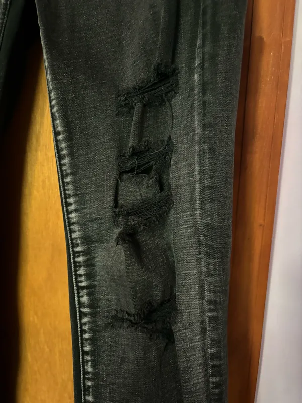 American Eagle Jeans - Image 2