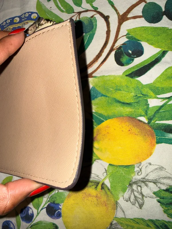 Kate Spade Lucy wristlet - Image 3