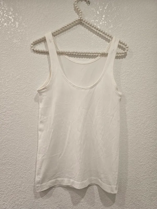 Lululemon Seek Simplicity Tank White 6 - Image 5
