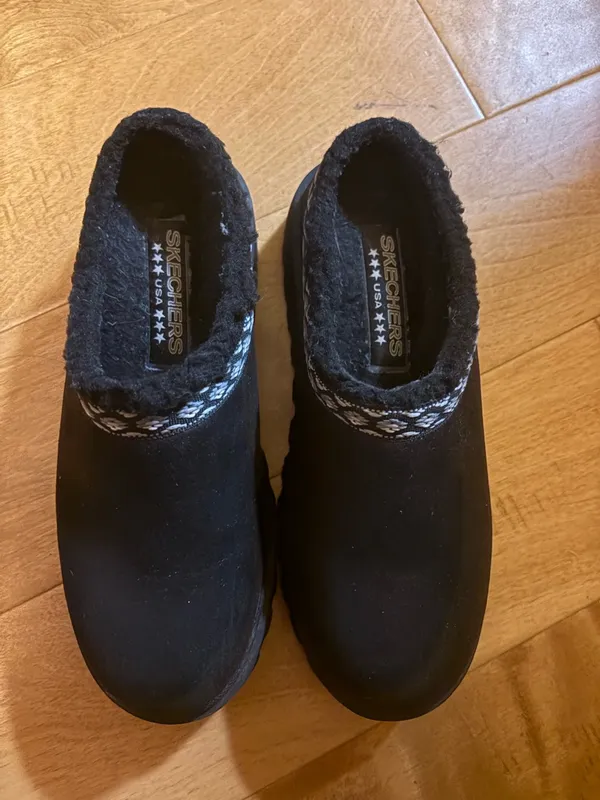 Skechers Women's Shindigs - Comfy Hour slides clogs mules black shoes - Image 2