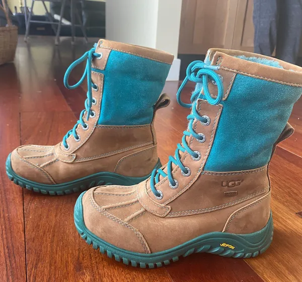 UGG Winter Boots - Image 4