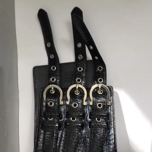 Black Waist Belt with Straps - Image 11