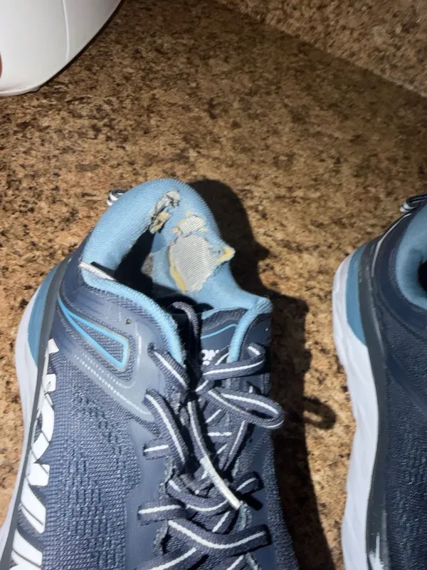 Hoka Bondi 7 Sneakers - Image 10