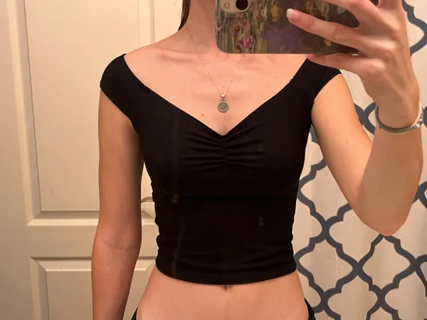 Reformation Top Black - Image 3