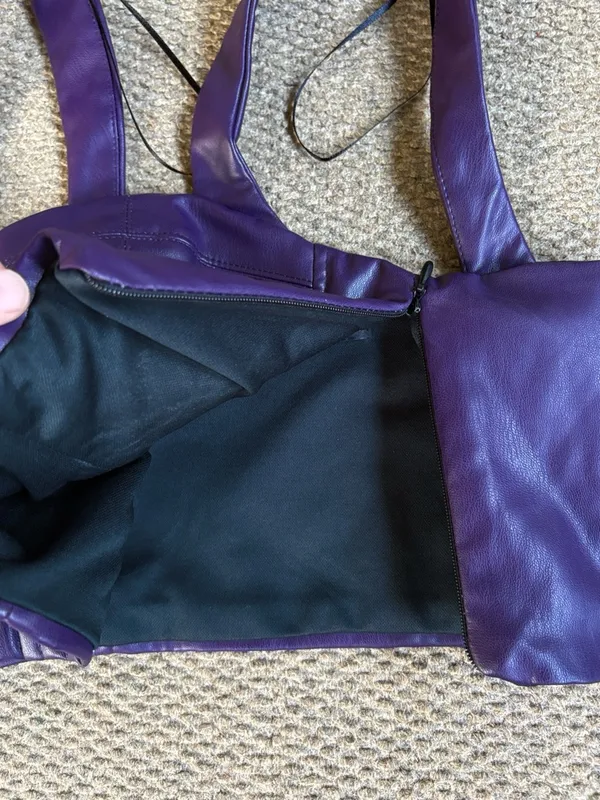 NWOT Zara Faux Leather Corset / Bra Top Plum Size Medium - Image 7