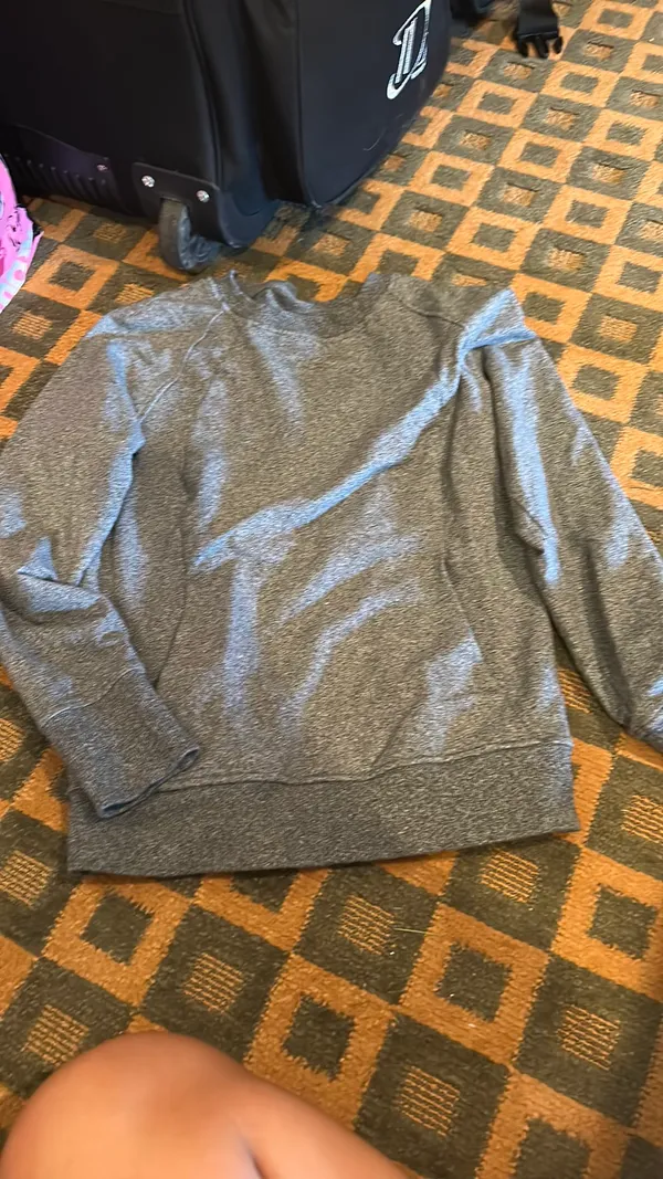 Lululemon sweater - Image 2