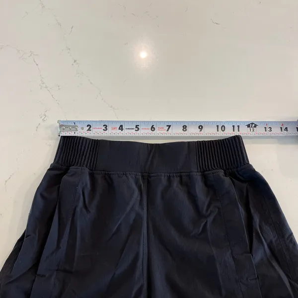 Lululemon Stretch‎ Woven Relaxed-Fit High-Rise Shorts 4" Size XXS - Image 8