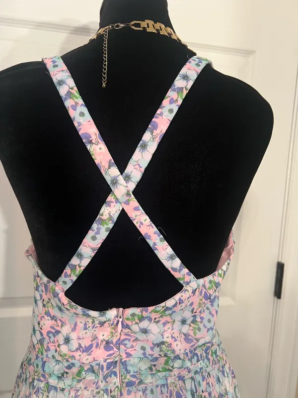 Pink and blue floral evening sundress - Image 4