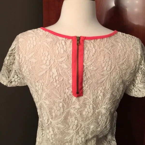 Monteau Los Angeles for Urban Outfitters Cream Lace Top - Image 5