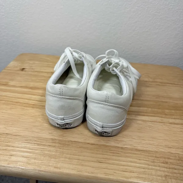 Vans Women’s Old Skool Sneakers in True White Size 6 - Image 5