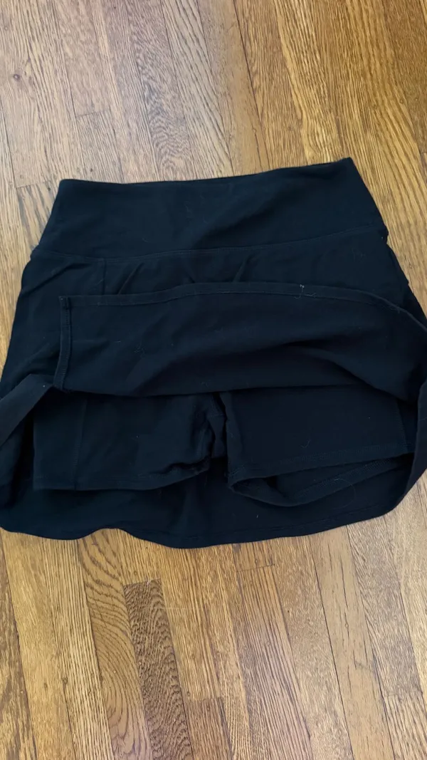 Old Navy Athletic Skort black small - Image 2