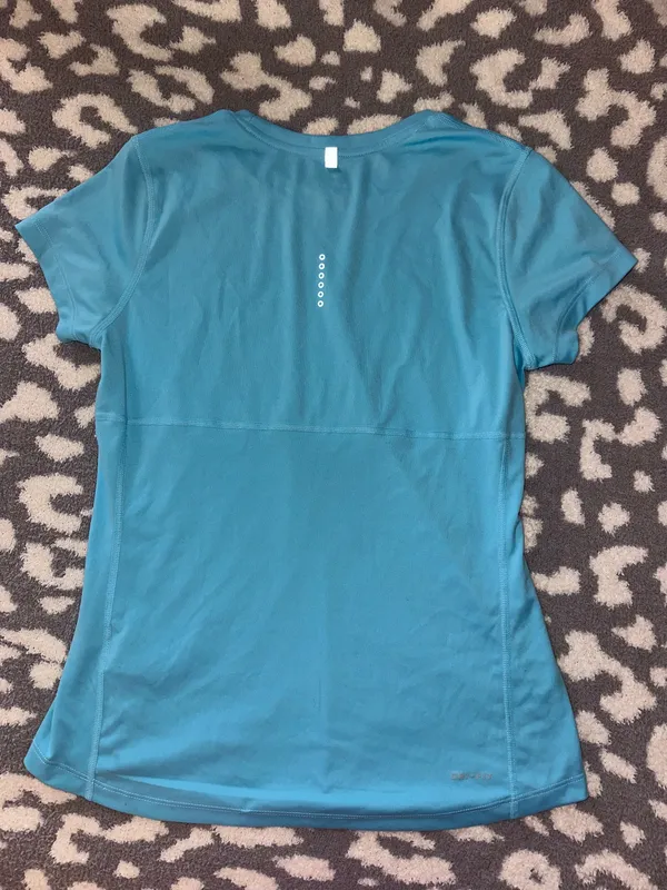 Nike Dri-Fit Running Women’s Medium - Image 3