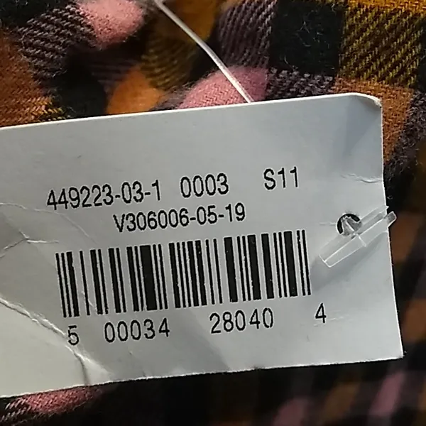 FINAL MARKDOWN Ladies' NWT Old Navy Flannel Top (L) - Image 5