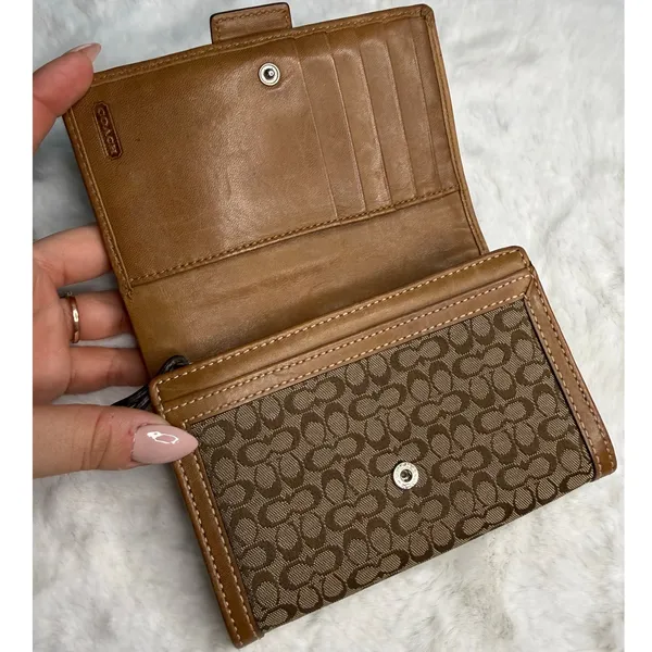 y2k Coach Vintage Brown Soho Buckle Wallet - Image 3