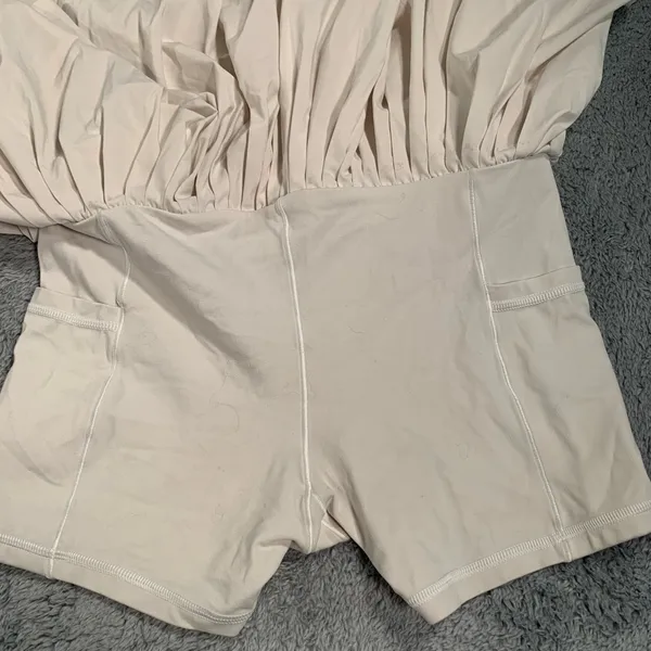 Aerie white/Cream Skort small - Image 8