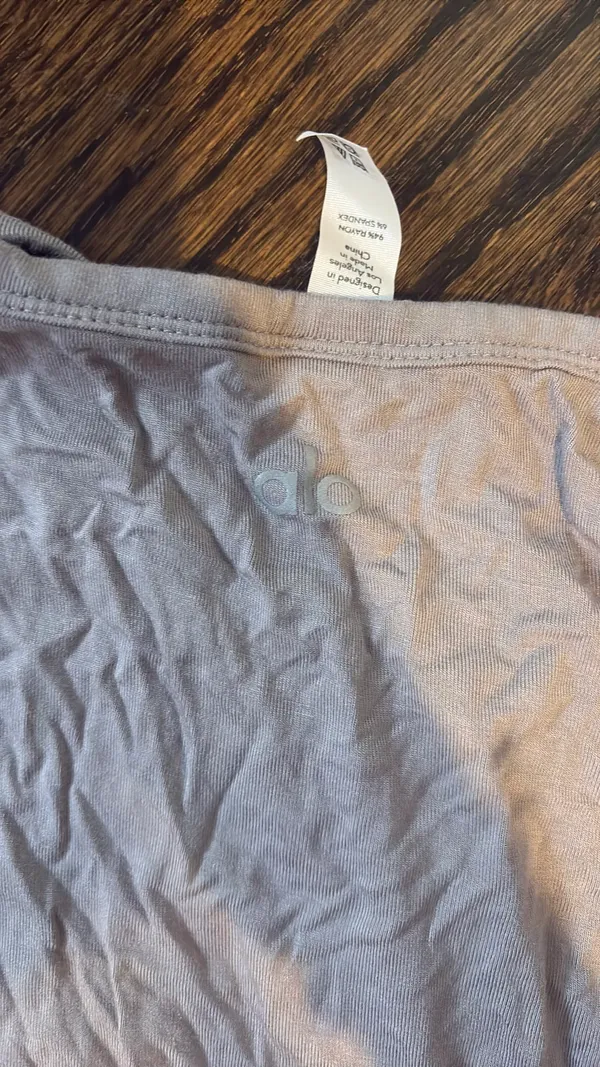 Alo Yoga Tank Top - Image 6