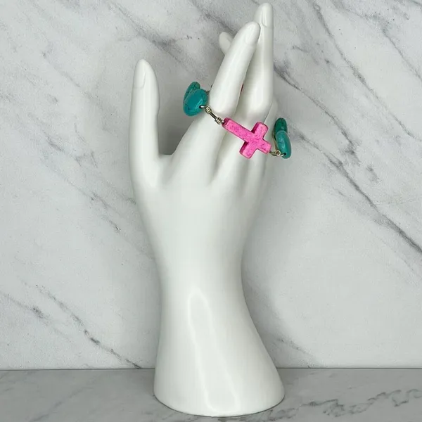Silver Tone Faux Turquoise Beaded Pink Cross Small Wire Bangle Bracelet - Image 2