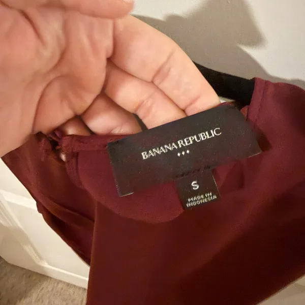 Banana Republic Silk Tank - Image 4