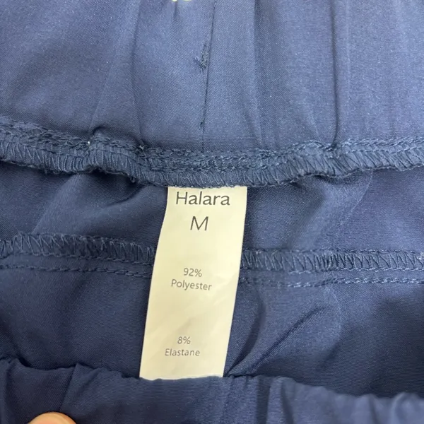 HALARA Deep‎ Blue Relaxed Shorts lightweight Size M - Image 3