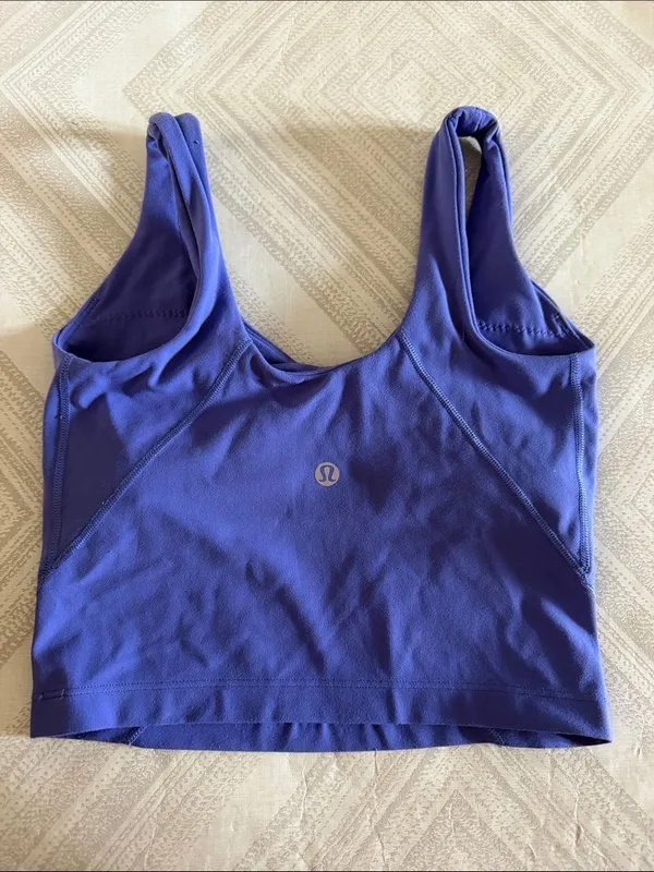 Lululemon Purple Cropped Tank Top Built-In Bra Size 0 V Neck Yoga Workout - Image 5