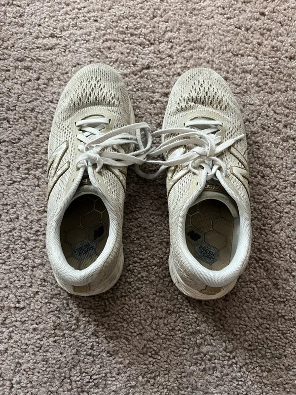 New Balance Tan Sneakers - Image 4