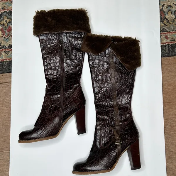 Charles David Embossed Leather Faux Fur Brown Boots 6.5 - Image 16