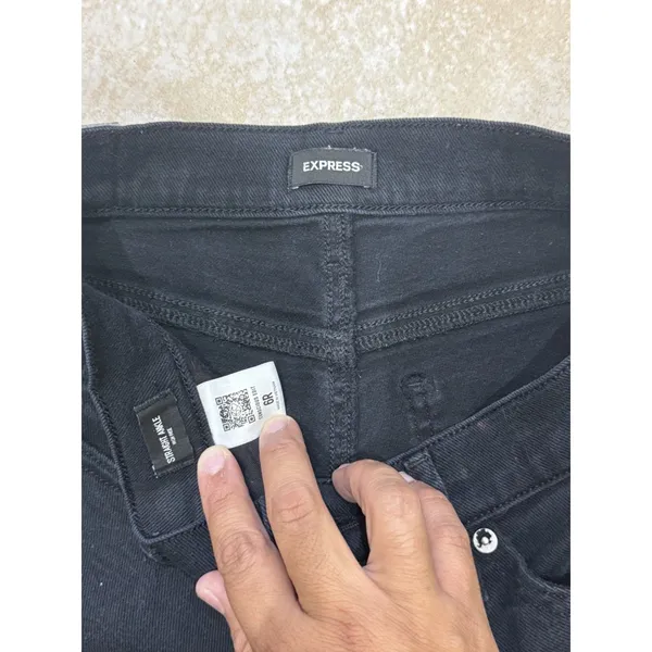 Express classic black denim high-rise straight ankle jeans — size 6R - Image 3