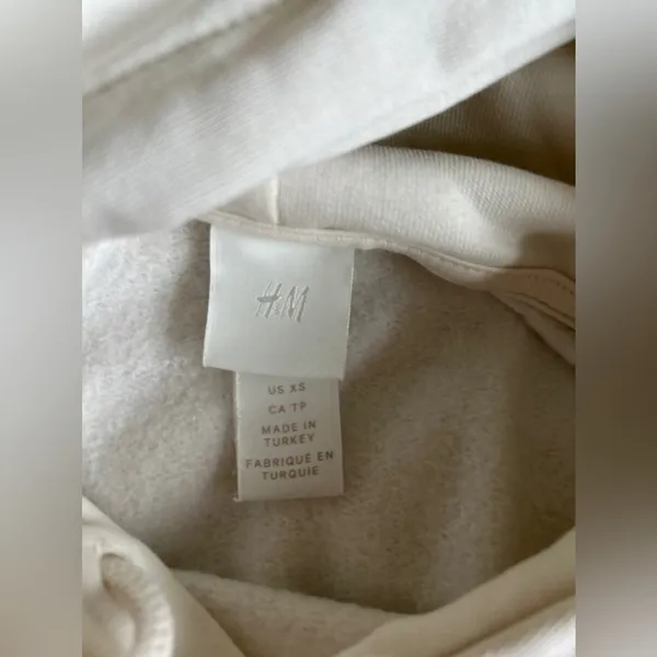 H&M Women’s XS White/Cream Hoodie - Image 3