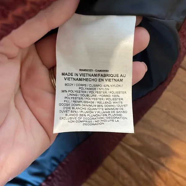 Nike Golf 700 down fill assymetrical puffer vest small - Image 8