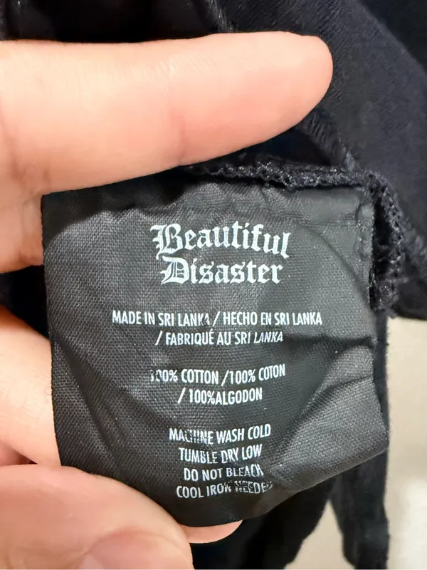 Beautiful Disaster Black Guide Me Strappy V neck Short Sleeve Graphic Tee Size S - Image 5