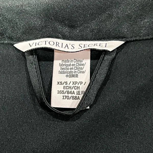 Victoria’s Secret Black Silky Robe Women’s XS/Small - Image 3