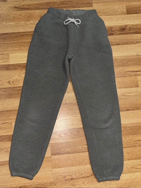 Gilly Hicks Cozy Gray Sherpa Jogger Pants - Image 3
