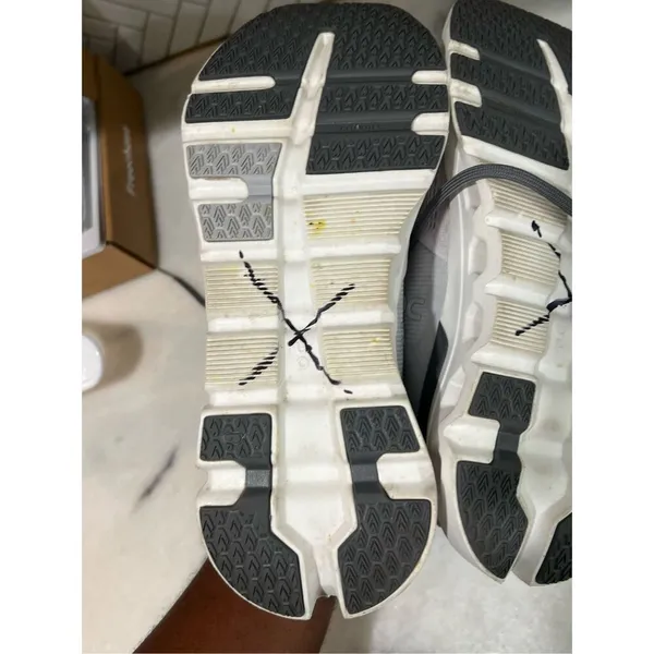 On Running CloudTec Women’s Shoes Size 9 White Gray Lightweight Swiss Sneakers - Image 3