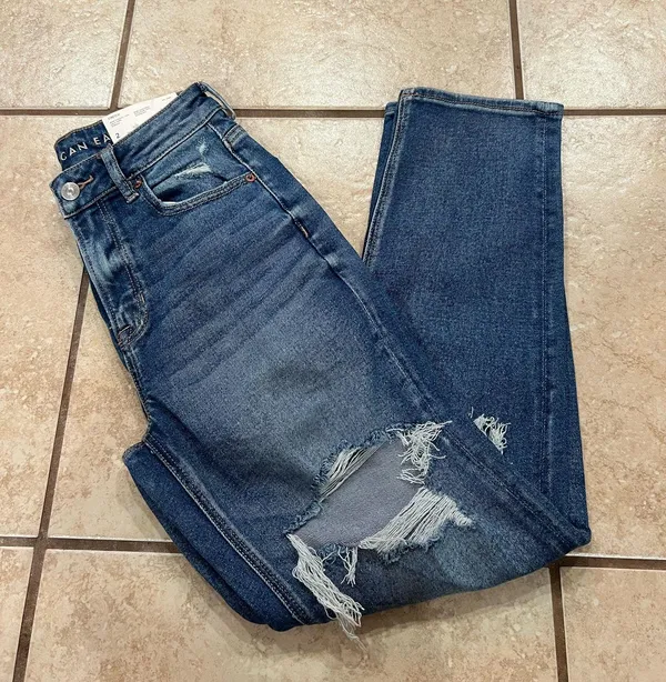 American Eagle Jeans - Image 5