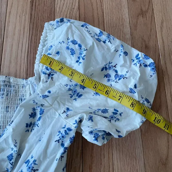 White Blue Floral Peplum Top Large Cottagecore Coquette Puff Sleeve Tie Front - Image 8