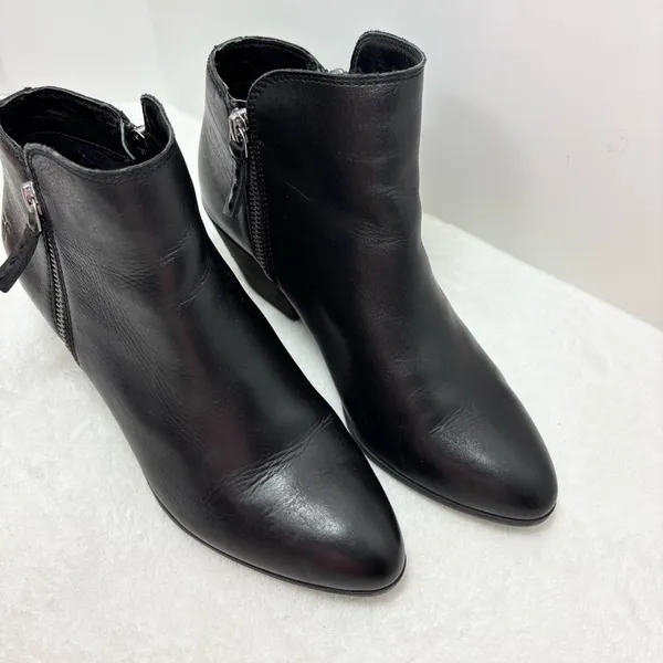 Frye Black Leather Ankle Booties with Zipper‎ Size 7M - Image 3