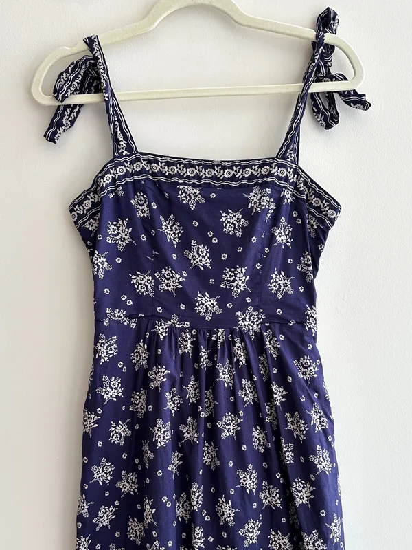 Patrons of Peace Floral Ribbon Tie Smocked Back Midi Dress, Blue, Size Small - Image 2