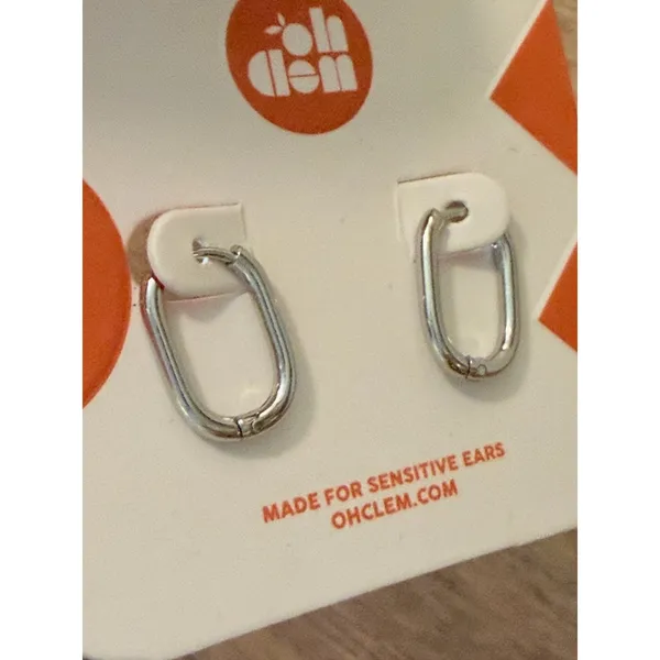 Oh Clem Huggy Hoops Silver Stainless Steel Oval Minimalist Earrings 8mm - Image 3