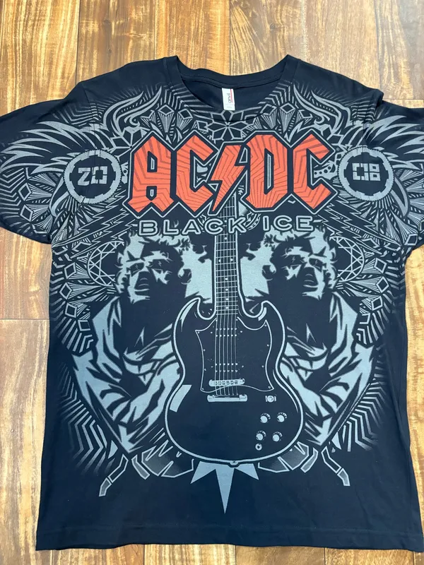AC/DC black ice tour tee Size L Size L - Image 2