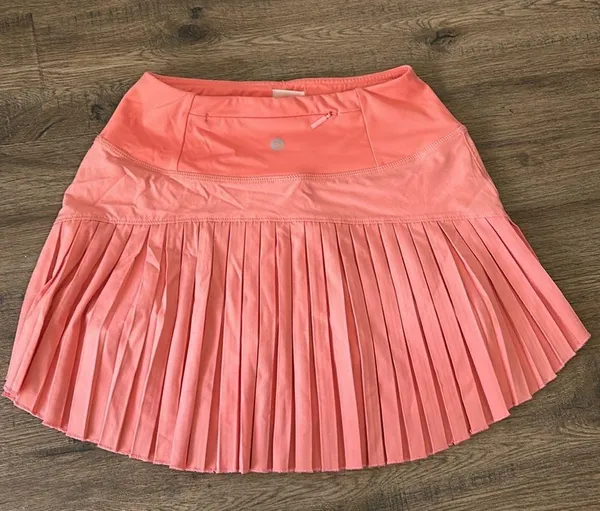 Baleaf | Peach Golf skirt with attached mesh brief sz XS - Image 2