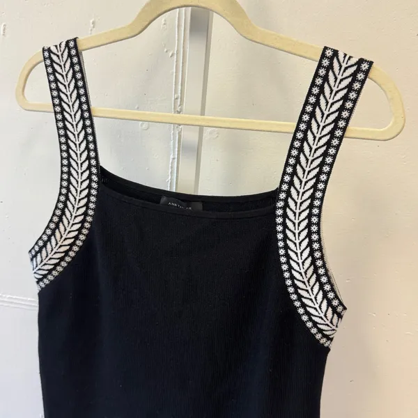 Ann Taylor Black Embroidered Sweater Tank Top Square Neck Knit Large Western - Image 3