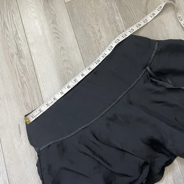 Urban Outfitters Skirt low rise carlene mini womens Black medium going out dark - Image 5