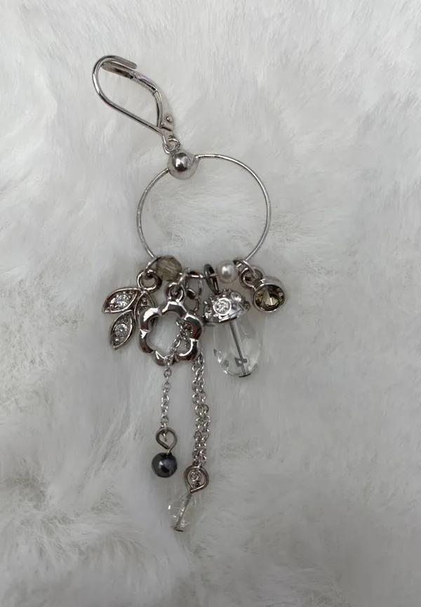 Adrian Buckley NIB England Jewellery Silver Multi-Charm Dangle Earrings - Image 7