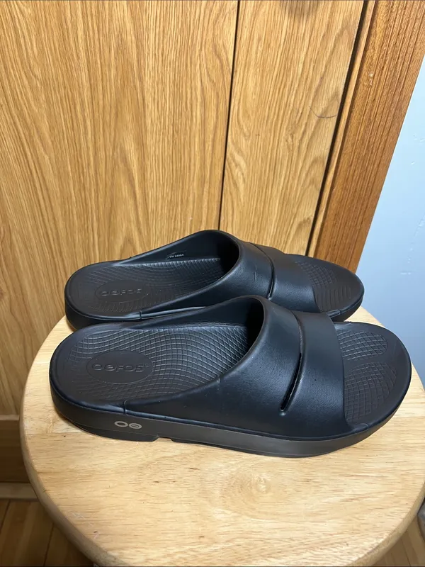OOFOS Men's Black Slide Sandals Size undefined - Image 4