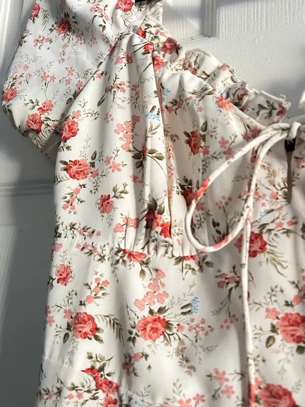 White floral mini dress Size XS - Image 2
