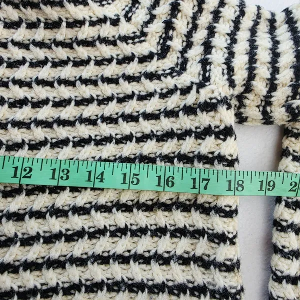 Theory Innis B‎ Loryelle Wool Sweater Black White Textured Stripe D1011730 - Image 7